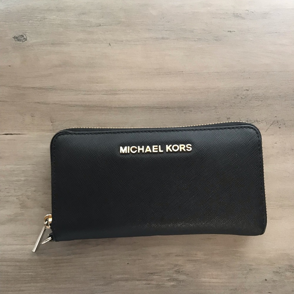 michael kors wallet